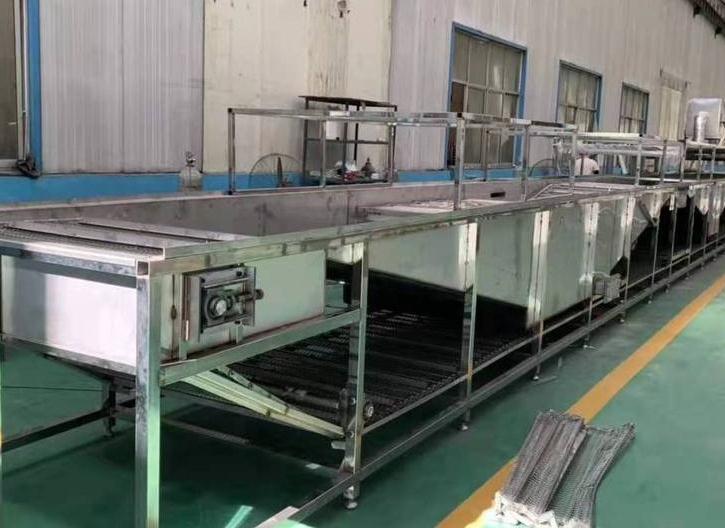 多槽超聲波清洗機(jī).jpg 多槽超聲波清洗機(jī).jpg