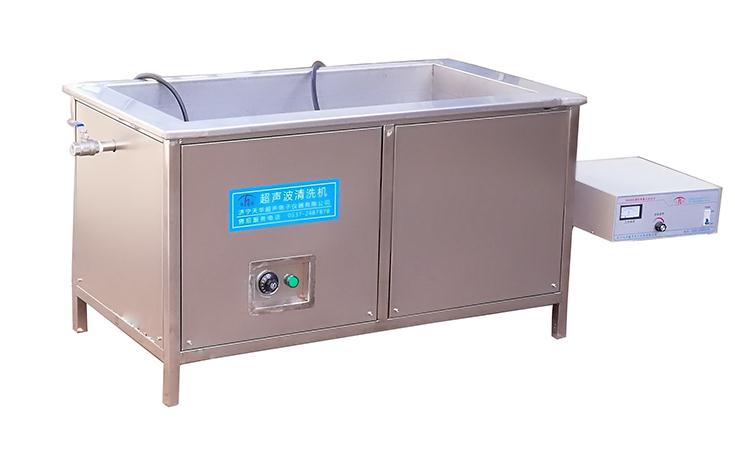 單槽超聲波清洗機88l.jpg